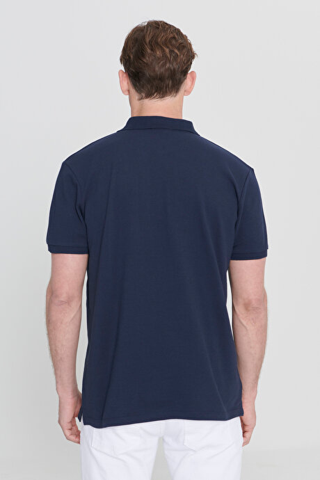 %100 Pamuk Kıvrılmaz Pike Polo Yaka Slim Fit Dar Kesim Prusya Lacivert Tişört resmi