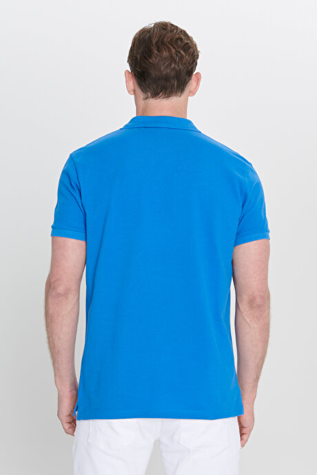 Slim Fit Dar Kesim Polo Yaka %100 Pamuk Kısa Kollu Royal Mavi Tişört resmi