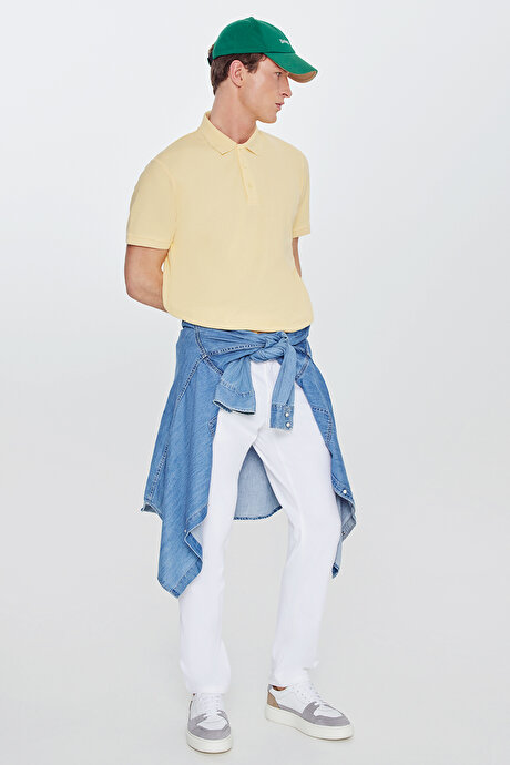 %100 Pamuk Kıvrılmaz Pike Polo Yaka Slim Fit Dar Kesim Sarı Tişört resmi