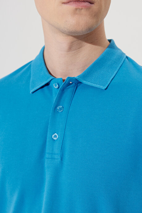 Slim Fit Dar Kesim Polo Yaka %100 Pamuk Kısa Kollu Turkuaz Tişört resmi