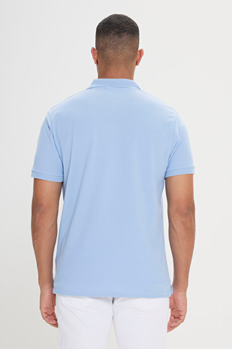 Slim Fit Dar Kesim Polo Yaka %100 Pamuk Kısa Kollu Açık Mavi Tişört resmi