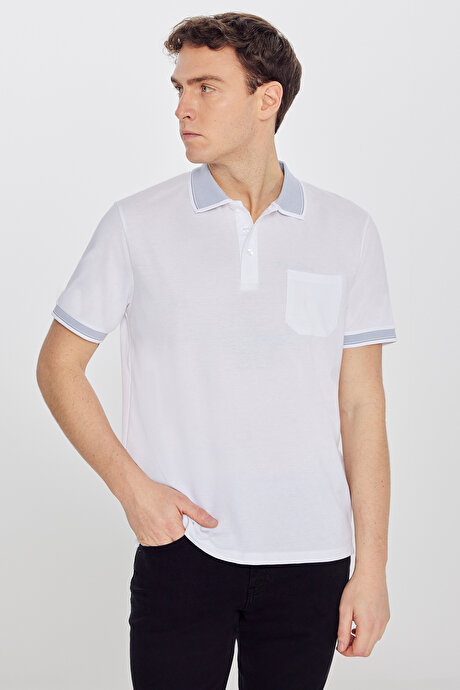 Pamuklu Comfort Fit Rahat Kesim Polo Yaka Cepli Beyaz-Beyaz Tişört resmi
