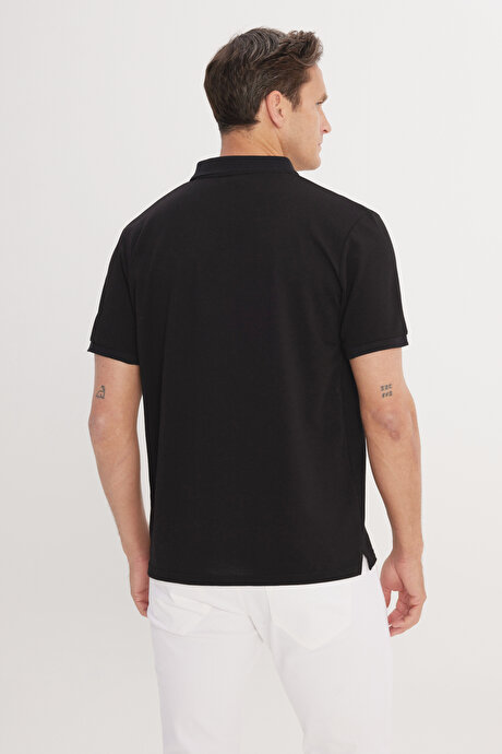 Pamuklu Comfort Fit Rahat Kesim Polo Yaka Cepli Siyah-Siyah Tişört resmi
