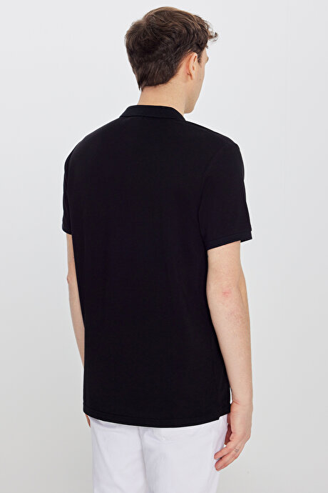 Pamuklu Comfort Fit Rahat Kesim Polo Yaka Cepli Siyah-Siyah Tişört resmi