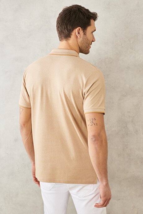 Regular Fit Geniş Kesim Polo Yaka Cepli Vizon Tişört resmi