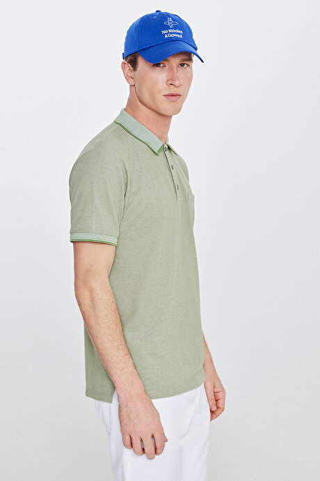 Pamuklu Comfort Fit Rahat Kesim Polo Yaka Cepli Yeşil Tişört resmi