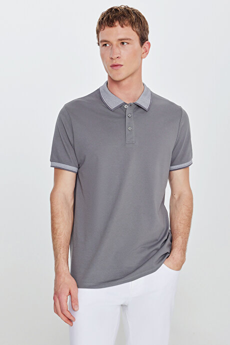 Slim Fit Dar Kesim Kıvrılmaz Polo Yaka Kısa Kollu Gri-Gri Tişört resmi