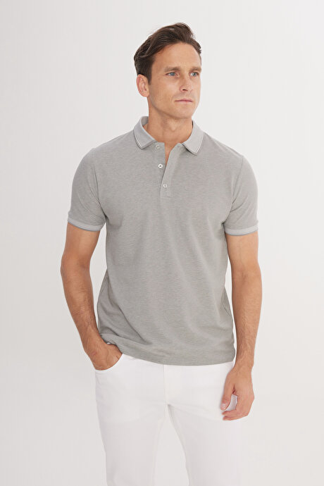 Slim Fit Dar Kesim Kıvrılmaz Polo Yaka Kısa Kollu Gri Tişört resmi