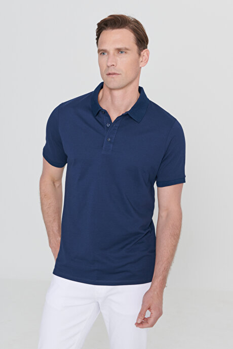 Slim Fit Dar Kesim Kıvrılmaz Polo Yaka Kısa Kollu Lacivert Tişört resmi