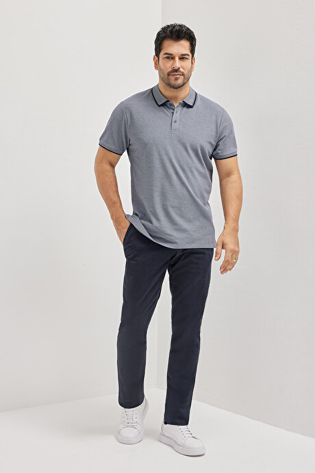 Slim Fit Dar Kesim Kıvrılmaz Polo Yaka Kısa Kollu Lacivert Tişört resmi