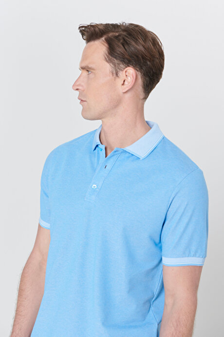 Slim Fit Dar Kesim Kıvrılmaz Polo Yaka Kısa Kollu Mavi Tişört resmi