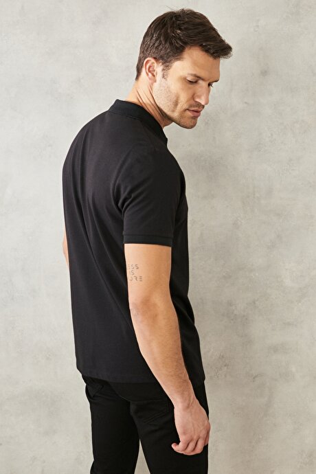 Slim Fit Dar Kesim Kıvrılmaz Polo Yaka Kısa Kollu Siyah-Siyah Tişört resmi