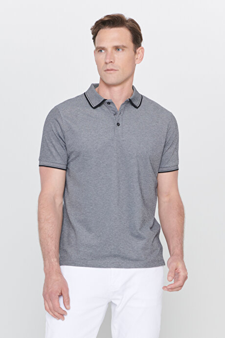 Slim Fit Dar Kesim Kıvrılmaz Polo Yaka Kısa Kollu Siyah Tişört resmi