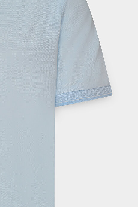 Slim Fit Dar Kesim Kıvrılmaz Polo Yaka Kısa Kollu Açık Mavi Tişört resmi
