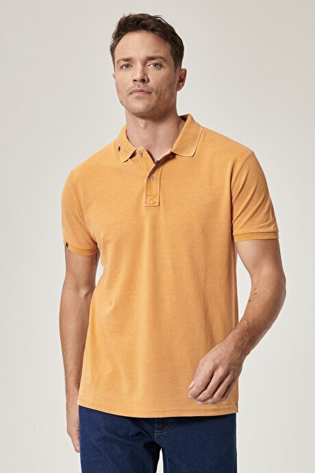 Turuncu Tişört resmi