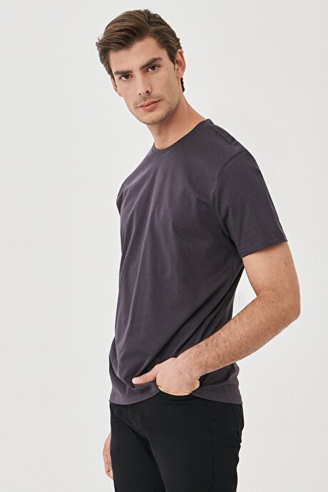 Slim Fit Dar Kesim %100 Pamuk Bisiklet Yaka Desensiz Antrasit Tişört resmi
