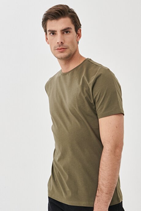 Slim Fit Dar Kesim %100 Pamuk Bisiklet Yaka Desensiz Haki Tişört resmi