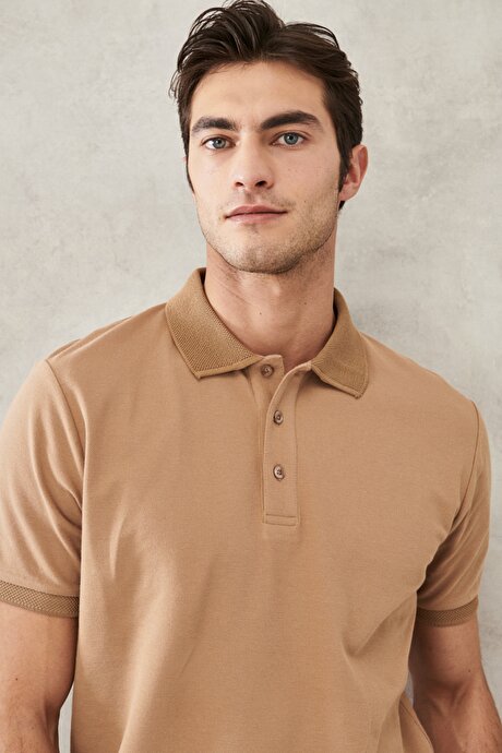 Slim Fit Dar Kesim Polo Yaka %100 Pamuk Vizon Tişört resmi