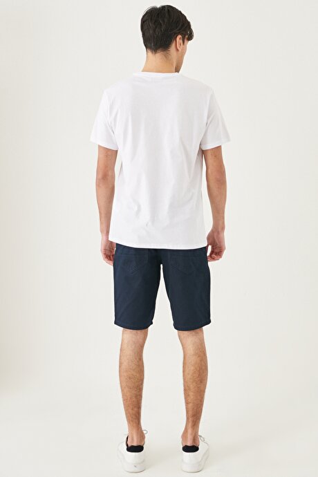 Slim Fit Dar Kesim %100 Pamuk Bisiklet Yaka Baskılı Beyaz Tişört resmi