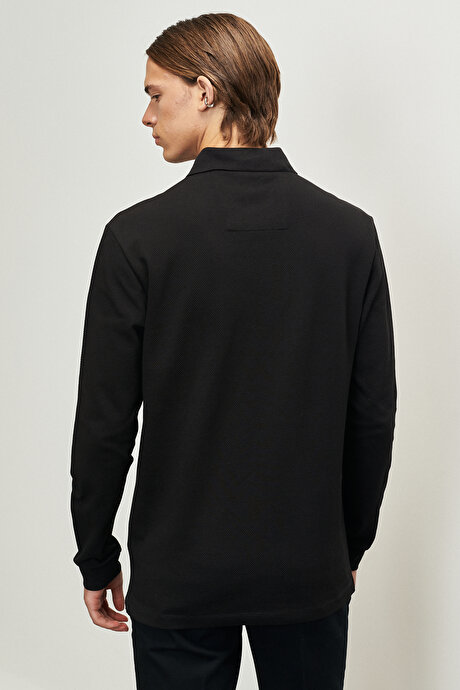 Slim Fit Dar Kesim Polo Yaka Siyah Uzun Kollu Tişört resmi