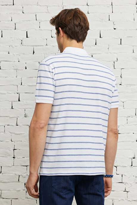 Slim Fit Dar Kesim Fermuarlı Yaka %100 Pamuk Çizgili Beyaz-Lacivert Tişört resmi