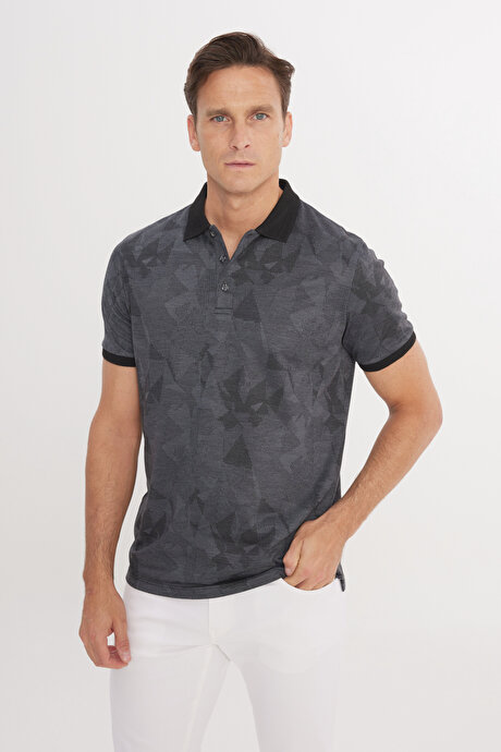 Slim Fit Dar Kesim Polo Yaka Jakarlı Siyah Tişört resmi
