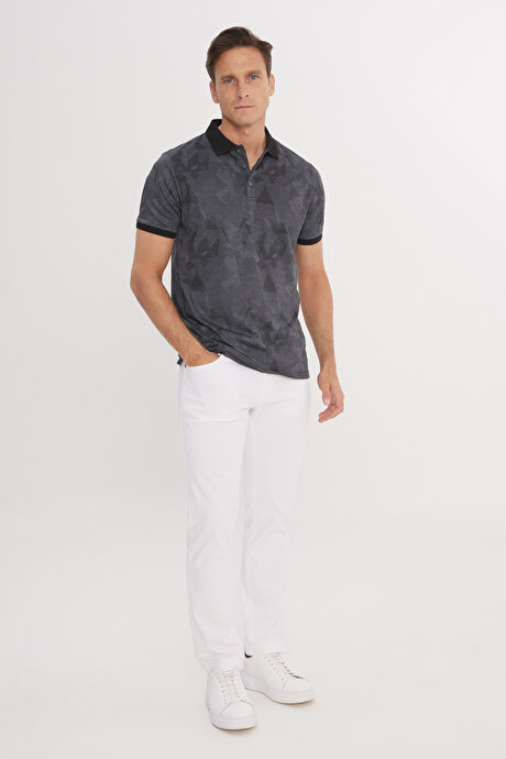 Slim Fit Dar Kesim Polo Yaka Jakarlı Siyah Tişört resmi