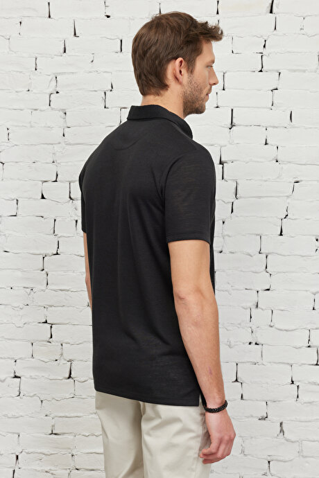 Slim Fit Dar Kesim Polo Yaka Kısa Kollu Keten Görünümlü Siyah Tişört resmi