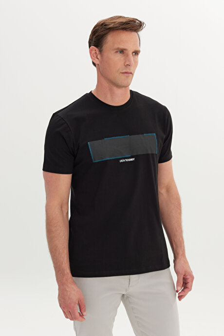 Slim Fit Dar Kesim Bisiklet Yaka Pamuklu Desenli Siyah Tişört resmi