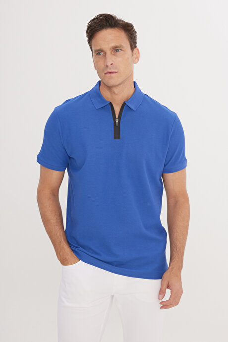 Slim Fit Dar Kesim Polo Yaka %100 Pamuk Petek Desenli Kısa Kollu Saks Tişört resmi