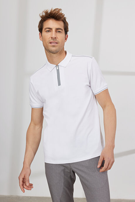 Slim Fit Dar Kesim Polo Yaka Pamuklu Kısa Kollu Beyaz Tişört resmi