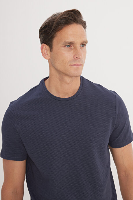 Slim Fit Dar Kesim Bisiklet Yaka Kısa Kollu Yumuşak Tuşeli Basic Lacivert Tişört resmi