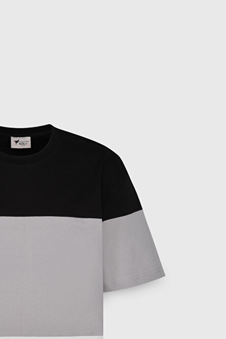 Oversize Bol Kesim %100 Pamuk Cepli Çift Renk Desenli Siyah-Beyaz Tişört resmi