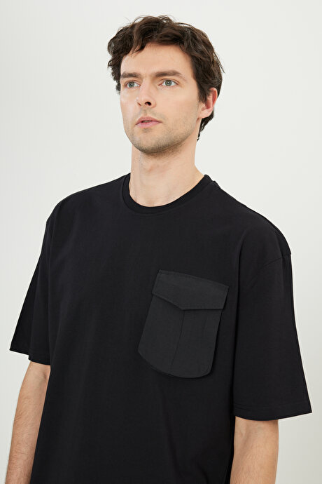 Oversize Bol Kesim Bisiklet Yaka %100 Pamuk Kısa Kollu Siyah Tişört resmi