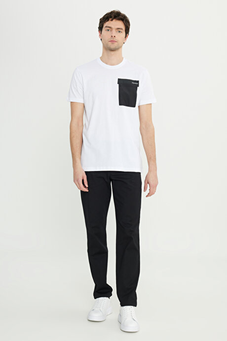 Oversize Bol Kesim Bisiklet Yaka %100 Pamuk Kısa Kollu Desenli Beyaz Tişört resmi