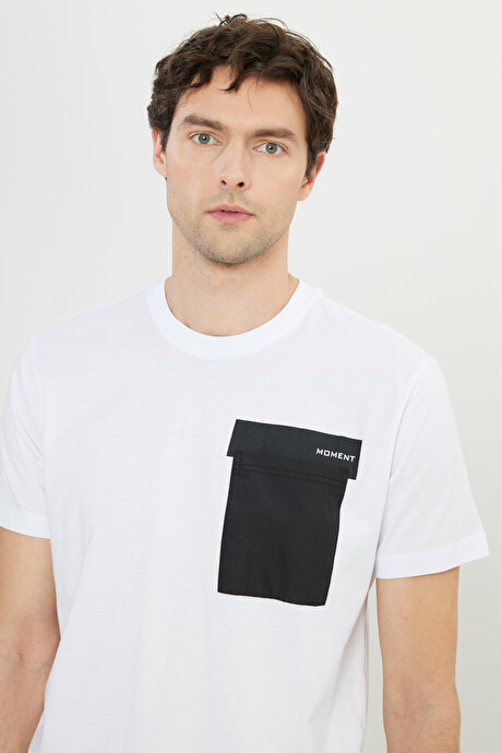 Oversize Bol Kesim Bisiklet Yaka %100 Pamuk Kısa Kollu Desenli Beyaz Tişört resmi