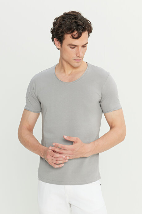 Standart Fit Normal Kesim Bisiklet Yaka %100 Pamuk Kısa Kollu Gri Tişört resmi