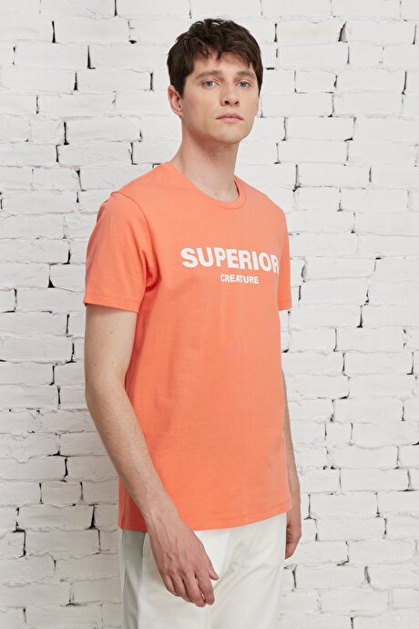Slim Fit Dar Kesim Bisiklet Yaka %100 Pamuk Baskılı Mercan Tişört resmi