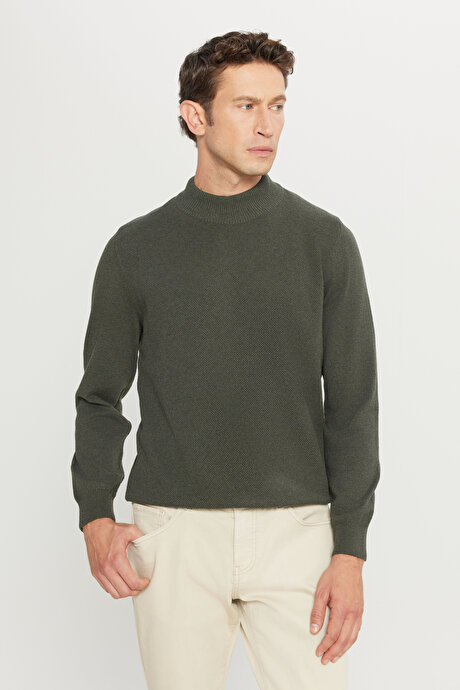 Standart Fit Normal Kesim Yarım Balıkçı Yaka Pamuklu Haki Kazak resmi