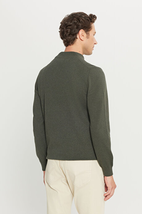 Standart Fit Normal Kesim Yarım Balıkçı Yaka Pamuklu Haki Kazak resmi