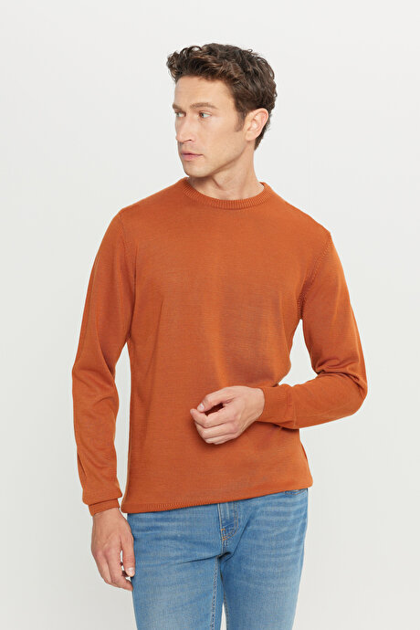 Anti-Pilling Tüylenme Yapmayan Standart Fit Normal Kesim Bisiklet Yaka Triko Kiremit Kazak resmi