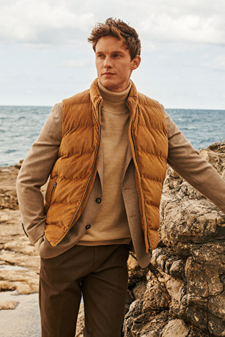 Tüylenme Yapmayan Anti Pilling Özellikli Standart Fit Tam Balıkçı Yaka Bej Kazak resmi