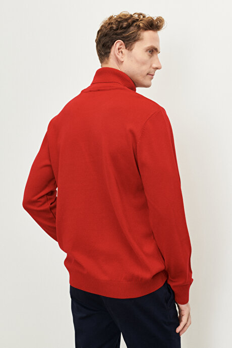 Tüylenme Yapmayan Anti Pilling Özellikli Standart Fit Tam Balıkçı Yaka Kırmızı Kazak resmi