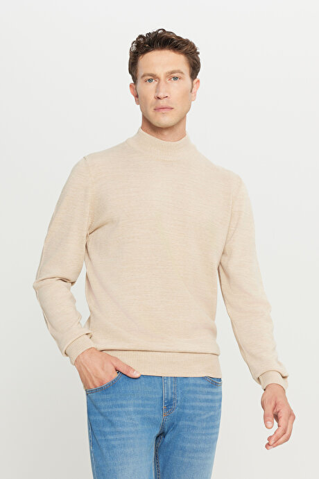 Tüylenme Yapmayan Anti-Pilling Standart Fit Normal Kesim Yarım Balıkçı Yaka Bej Kazak resmi