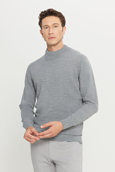 Tüylenme Yapmayan Anti-Pilling Standart Fit Normal Kesim Yarım Balıkçı Yaka Gri Melanj Kazak resmi