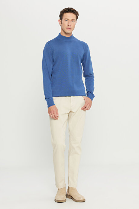 Tüylenme Yapmayan Anti-Pilling Standart Fit Normal Kesim Yarım Balıkçı Yaka İndigo Kazak resmi