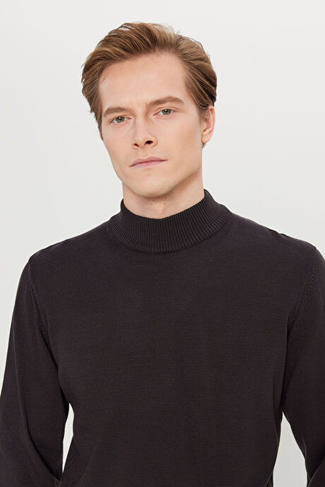 Tüylenme Yapmayan Anti-Pilling Standart Fit Normal Kesim Yarım Balıkçı Yaka Kahverengi Kazak resmi