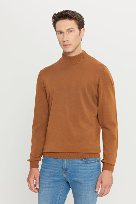 Tüylenme Yapmayan Anti-Pilling Standart Fit Normal Kesim Yarım Balıkçı Yaka Tarçın Kazak resmi