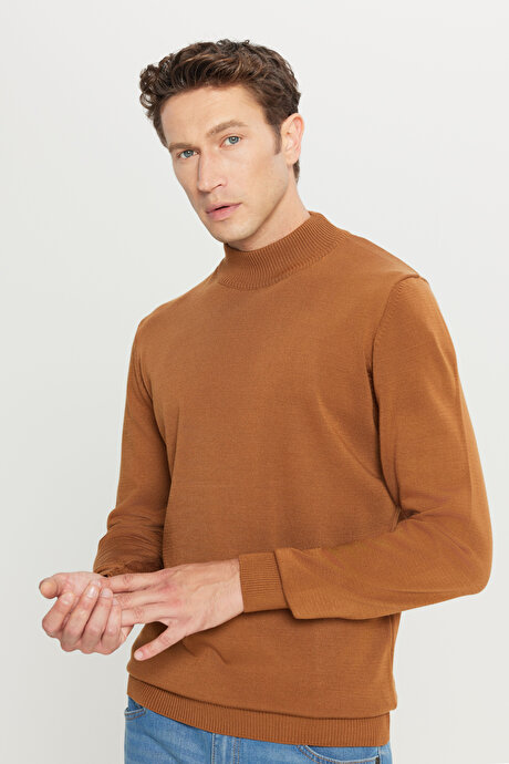 Tüylenme Yapmayan Anti-Pilling Standart Fit Normal Kesim Yarım Balıkçı Yaka Tarçın Kazak resmi