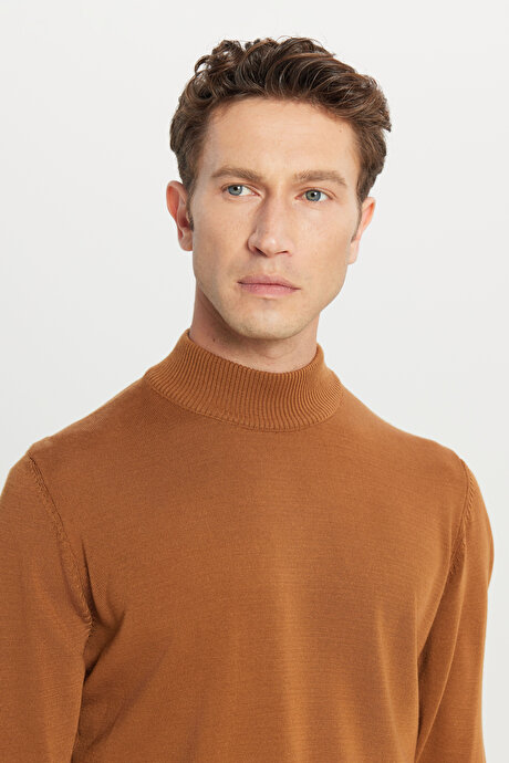 Tüylenme Yapmayan Anti-Pilling Standart Fit Normal Kesim Yarım Balıkçı Yaka Tarçın Kazak resmi